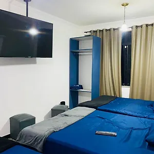 Anprado 3 Quarto em Acomodações Particulares